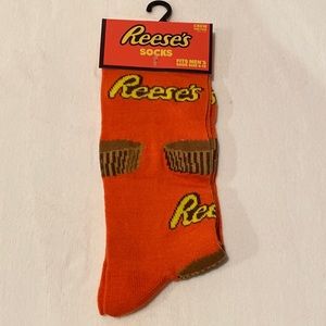 Socks “Reese’s” size 6-12 one pair crew socks
